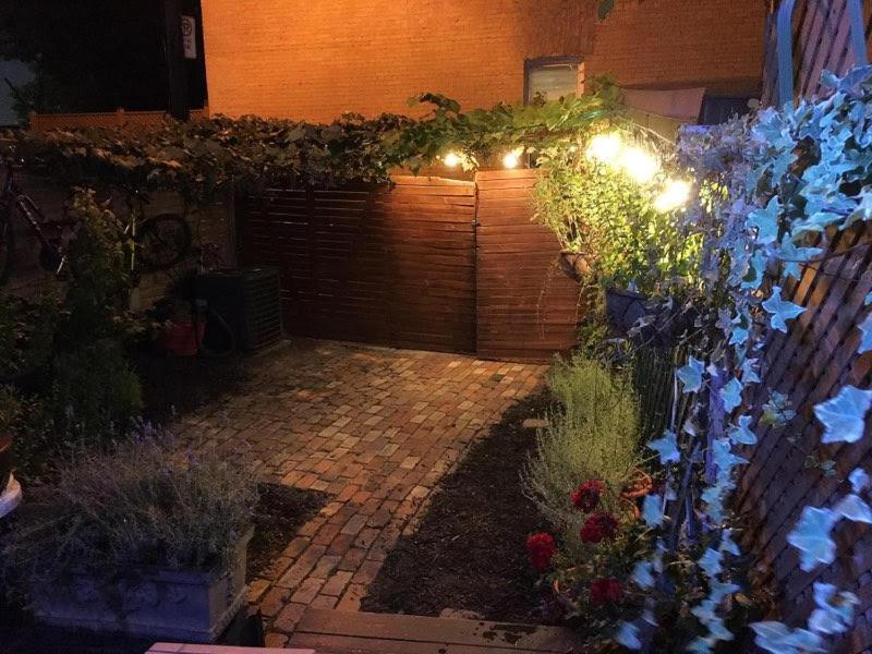 Love-Nest With Private Hot Tub Toronto Exterior foto